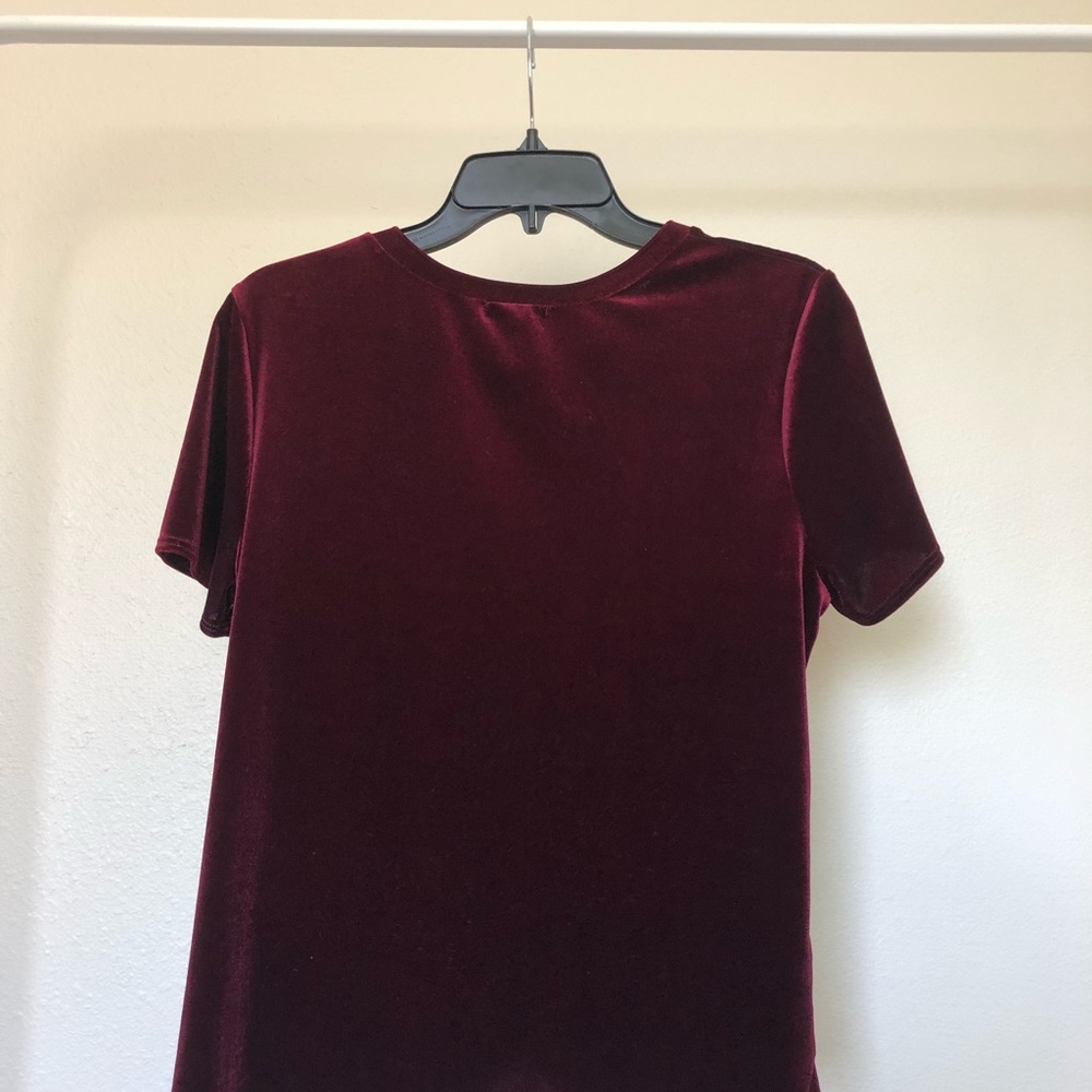 Velvet Knotted Tee - Picture 5 of 5